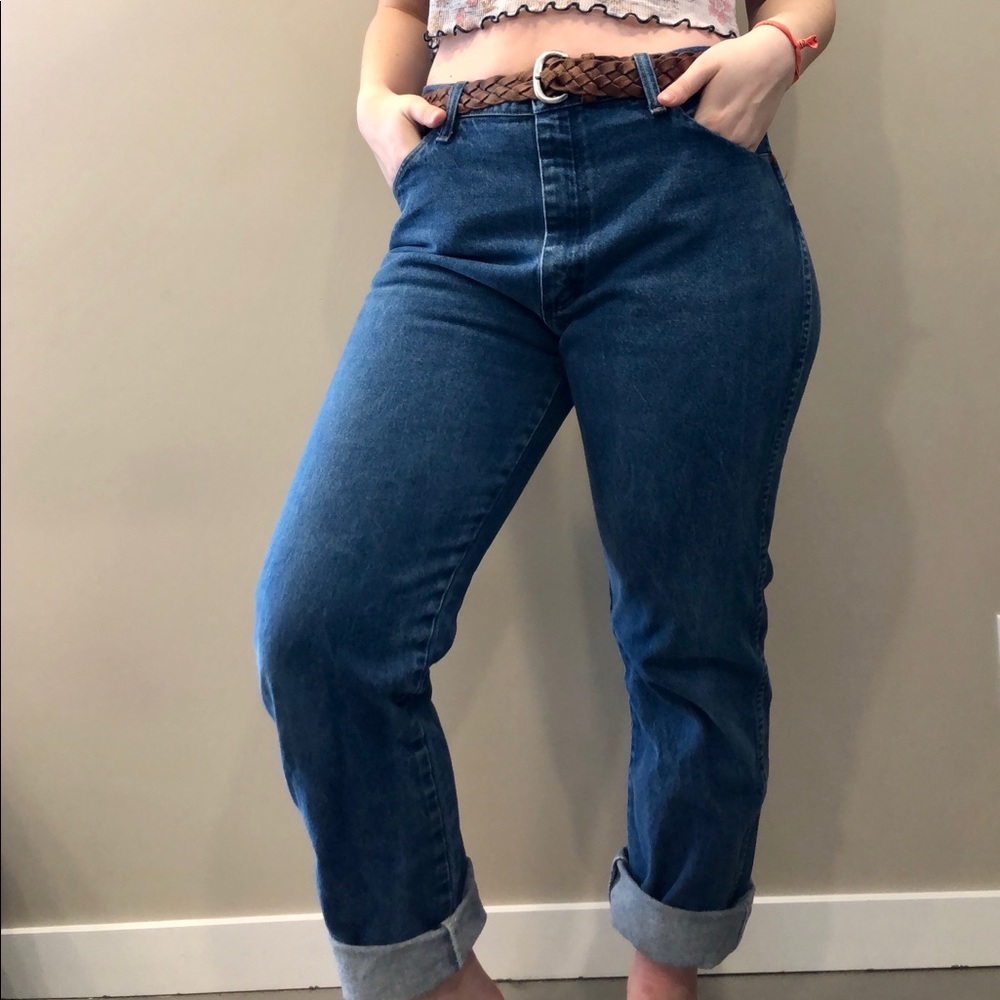 Wrangler - Vintage Mom Jean High Waisted Jeans - Picture 2 of 7